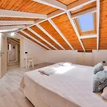 杜亦古公寓 4* 卡斯